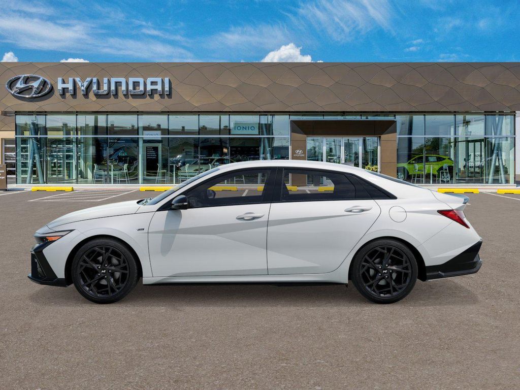 Thumbnail: 2025 Hyundai Elantra - 3