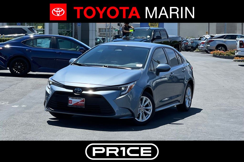 2024 Toyota Corolla LE Hybrid CVT's photo