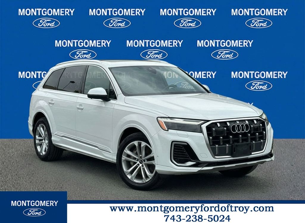 White 2025 Audi Q7 SUV / Crossover All-Wheel Drive 8-Speed Automatic