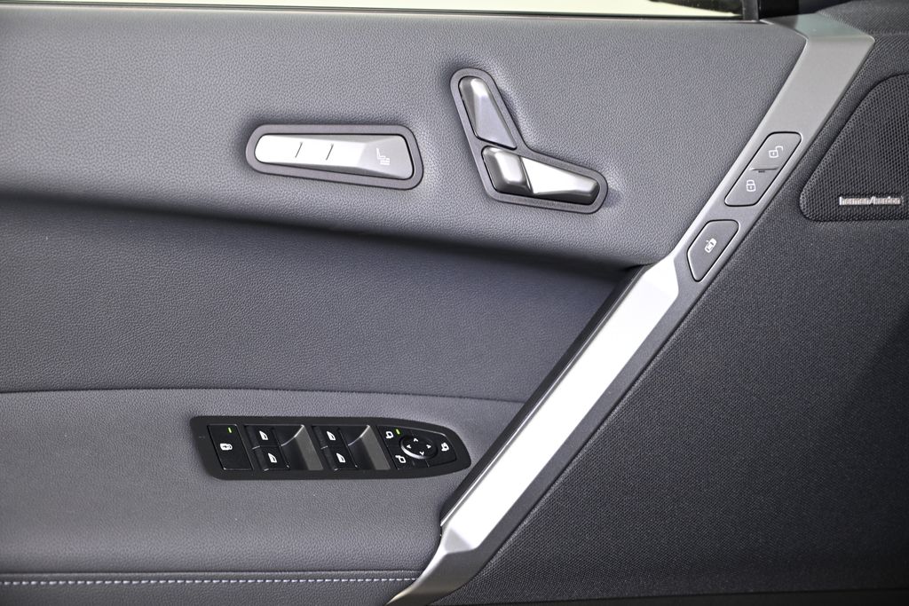 Thumbnail: 2026 BMW iX - 23