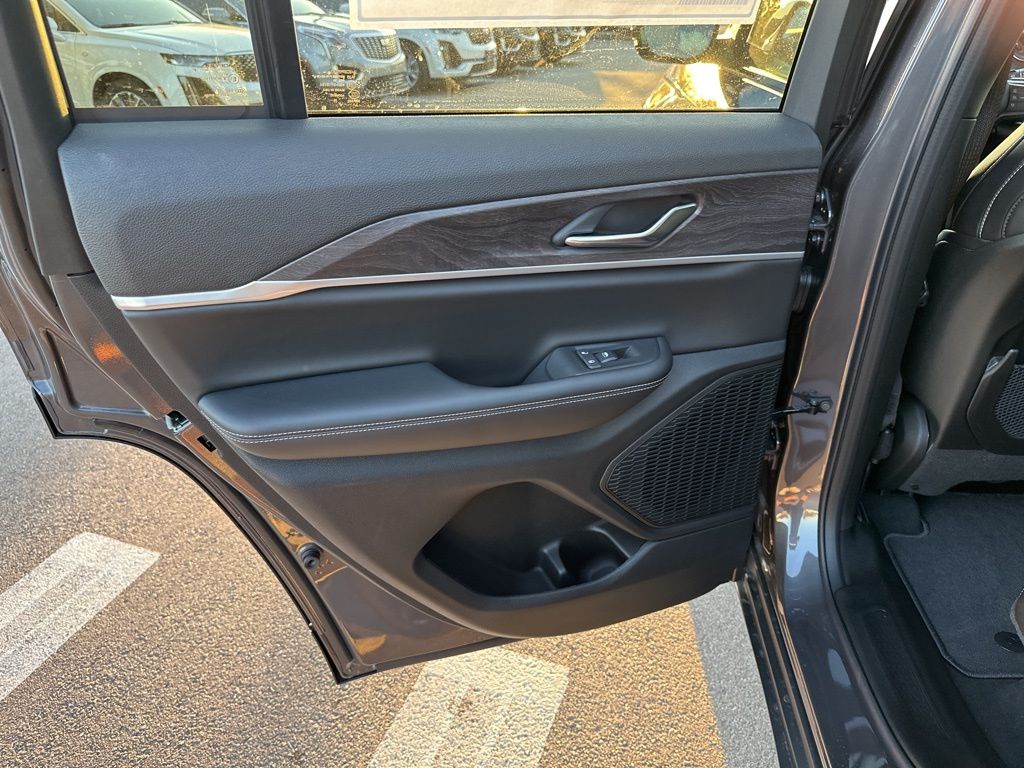 New Car 2025 Jeep Grand Cherokee  Limited For Sale Under $50,000 In Austin, Texas