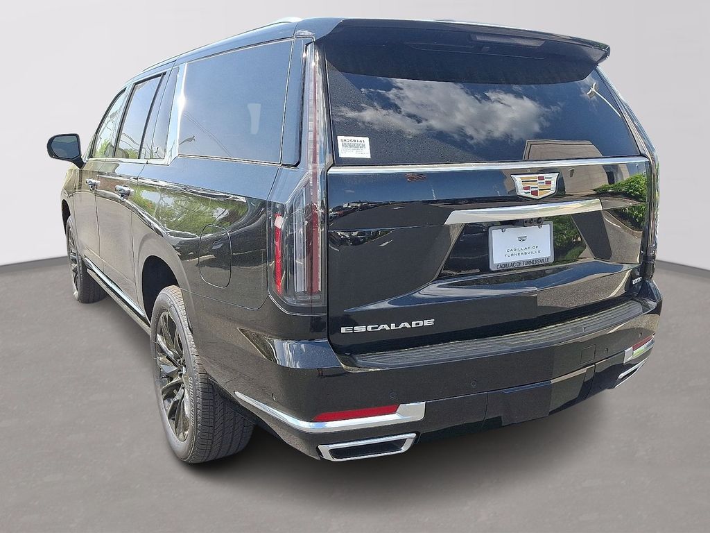 2025 Cadillac Escalade ESV Premium 3