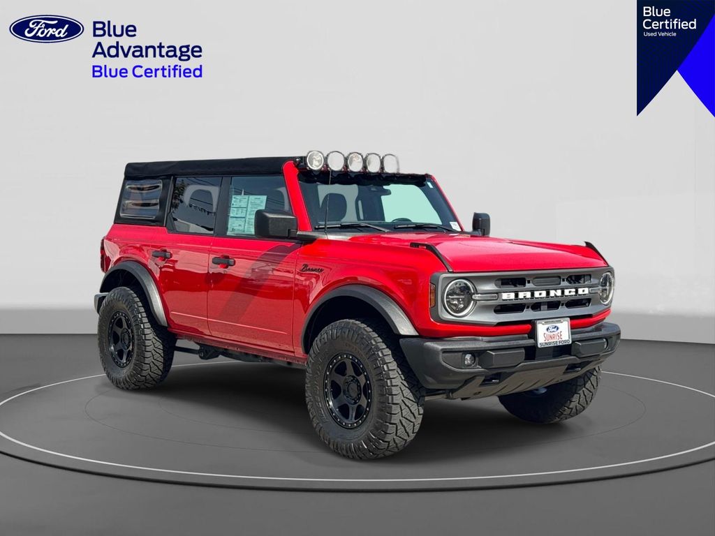 View vehicle photo 3