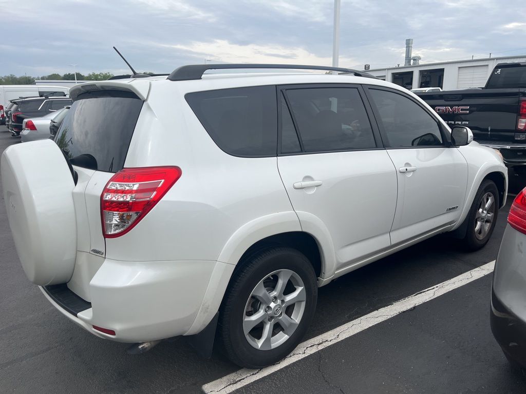 Thumbnail: 2012 Toyota RAV4 - 3