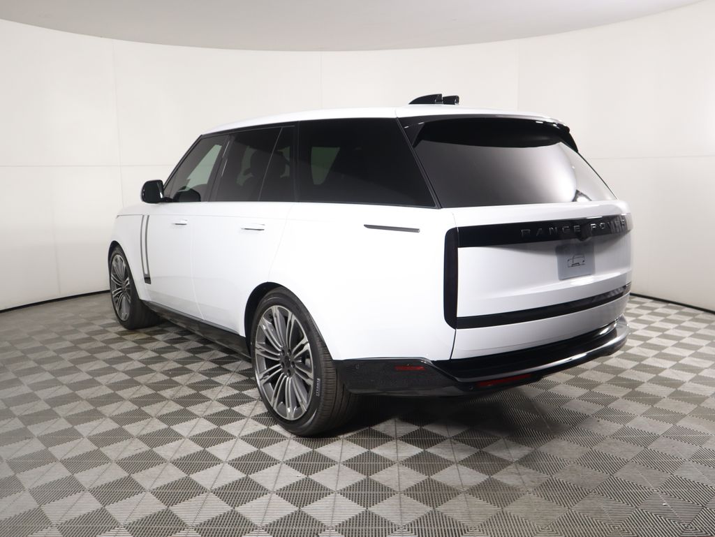 Thumbnail: 2026 Land Rover Range Rover - 7