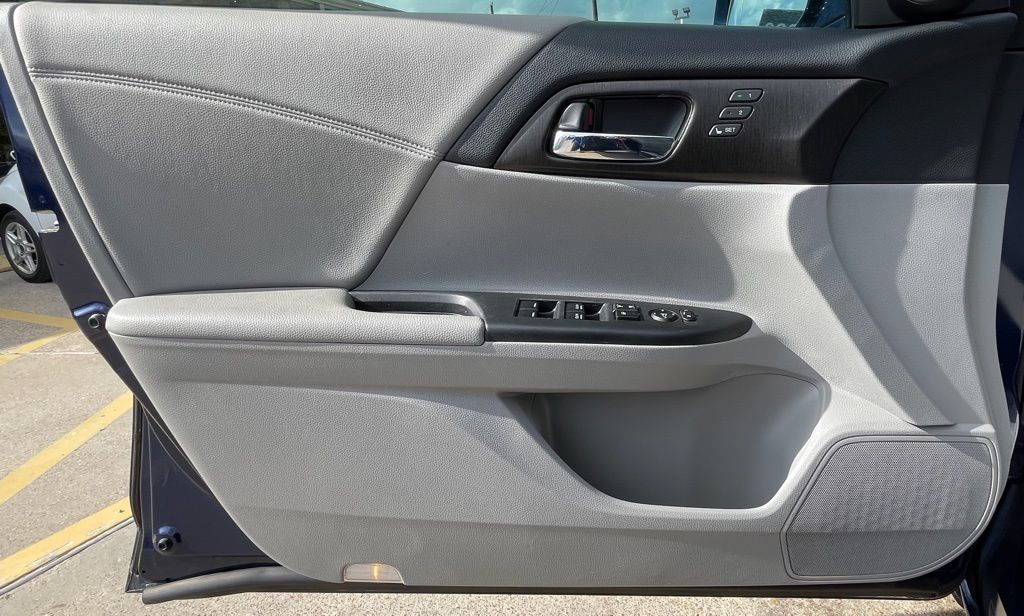 2013 Honda Accord EX-L Blue at Don McGill Toyota