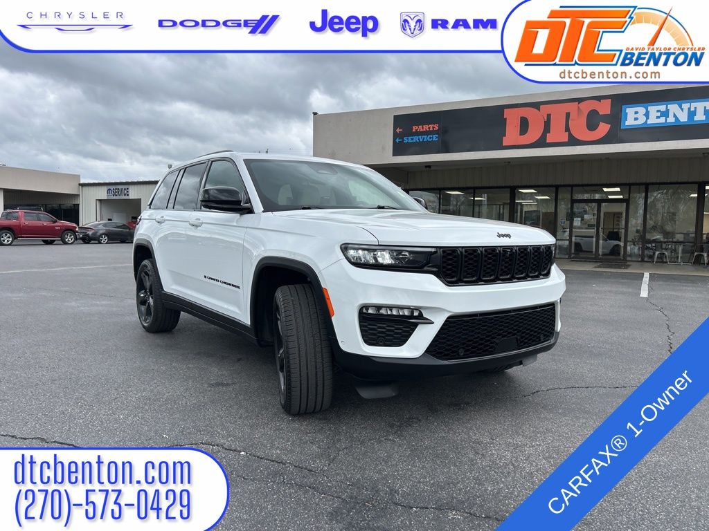 Bright White Clearcoat 2025 Jeep Grand Cherokee Limited 4WD SUV / Crossover Four-Wheel Drive 8-Speed Automatic