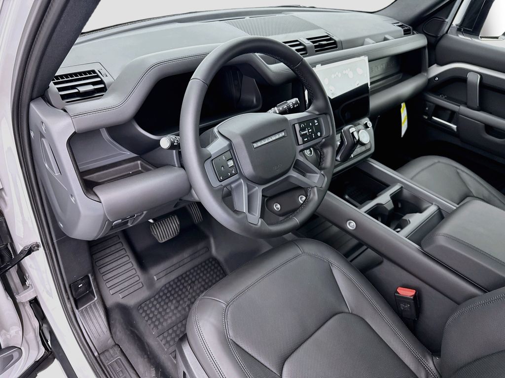 Thumbnail: 2026 Land Rover Defender - 9