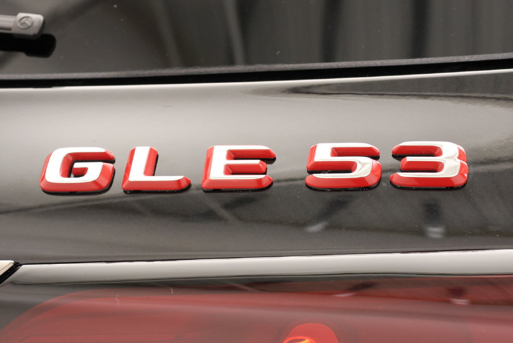 Thumbnail: 2027 Mercedes-Benz GLE - 11