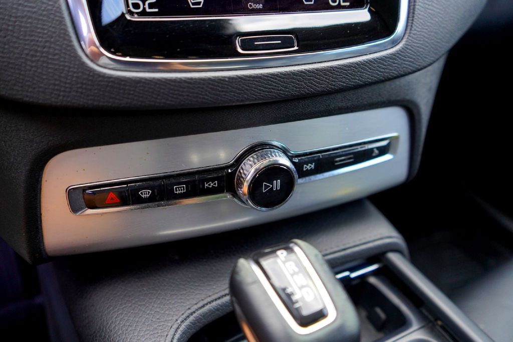 Used Car 2016 Volvo Xc90  T6 Momentum For Sale Under $15,000 In Taylor, Texas