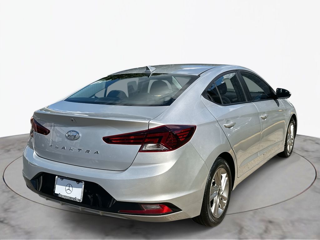 Thumbnail: 2019 Hyundai Elantra - 8