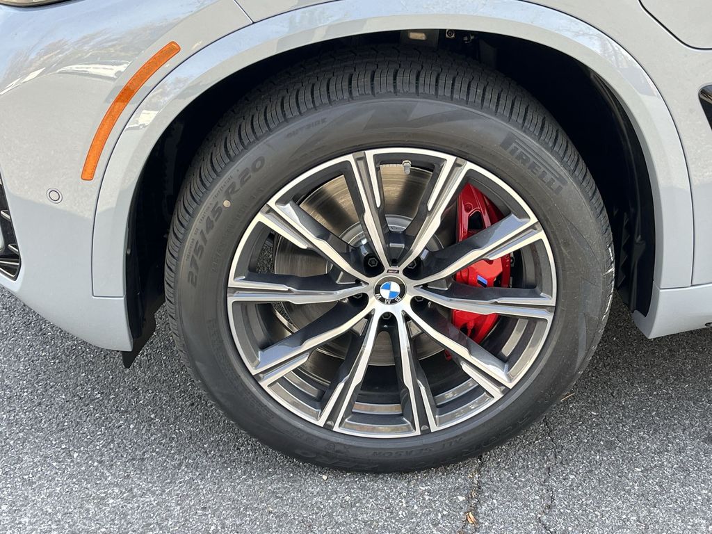 Thumbnail: 2026 BMW X5 - 10