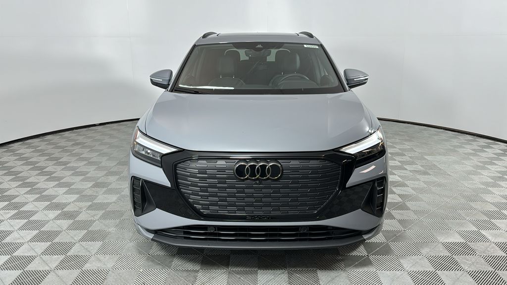 2025 Audi Q4 e-tron  8