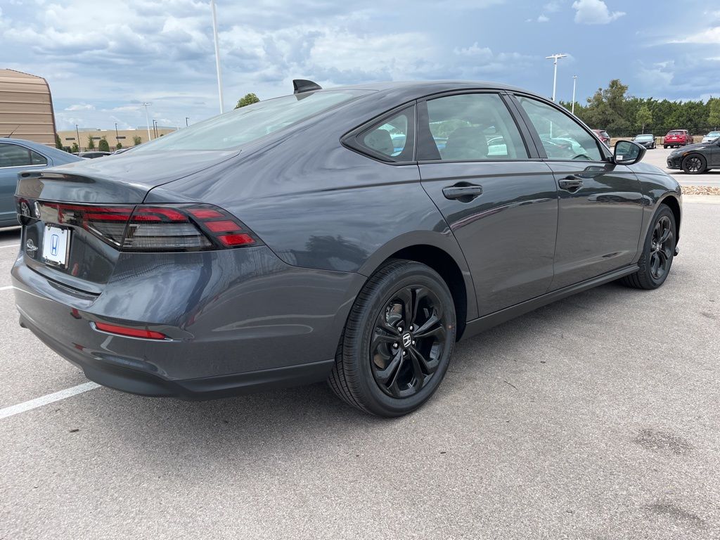 Thumbnail: 2025 Honda Accord - 3