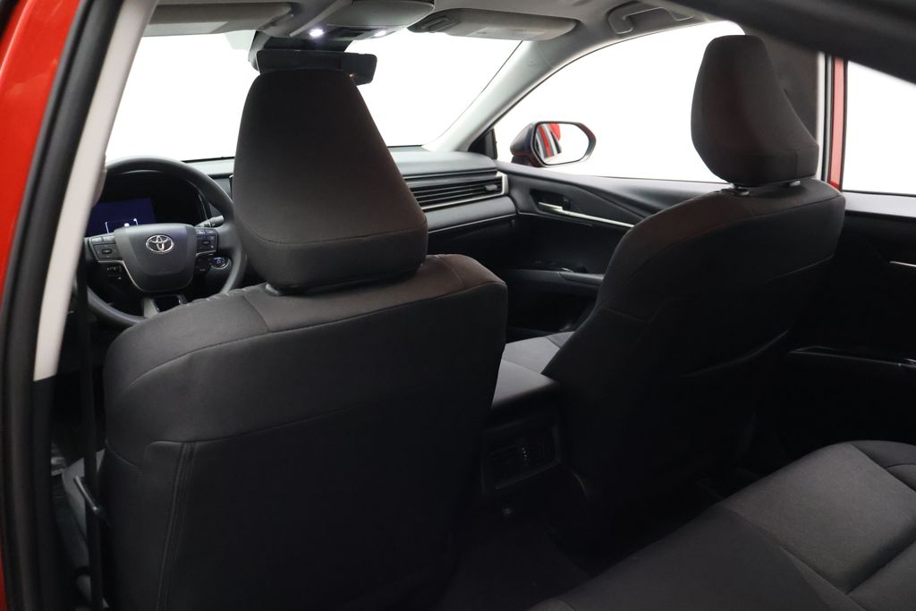 Thumbnail: 2025 Toyota Camry - 20