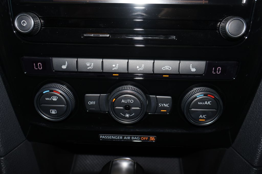 2020 Volkswagen Passat 2.0T 16