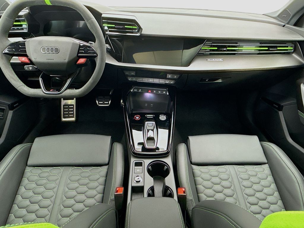 Thumbnail: 2025 Audi RS 3 - 13