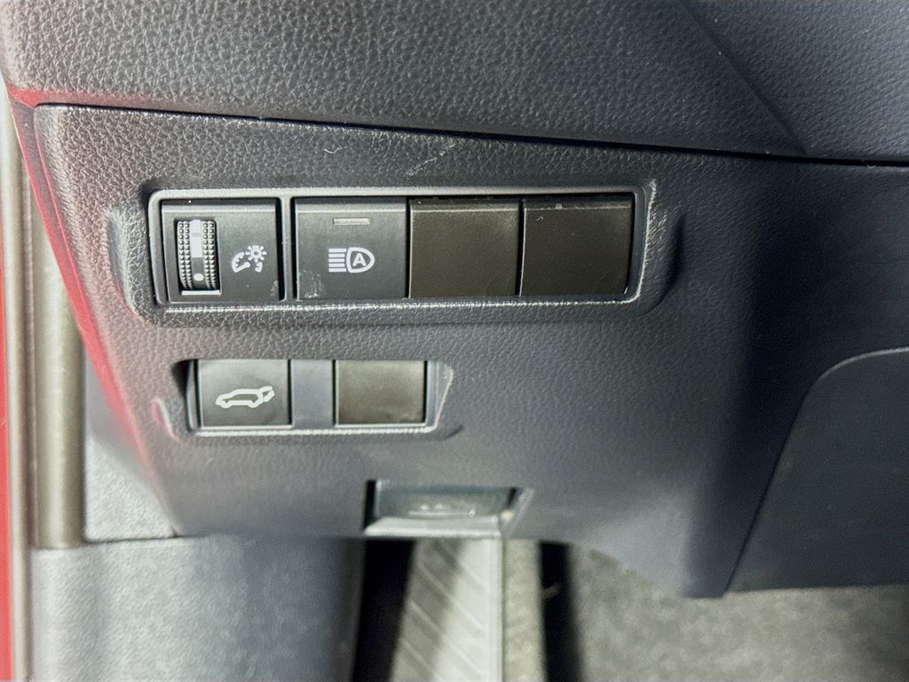 Used Car 2024 Toyota Corolla Cross  Xle For Sale Under $30,000 In Austin, Texas