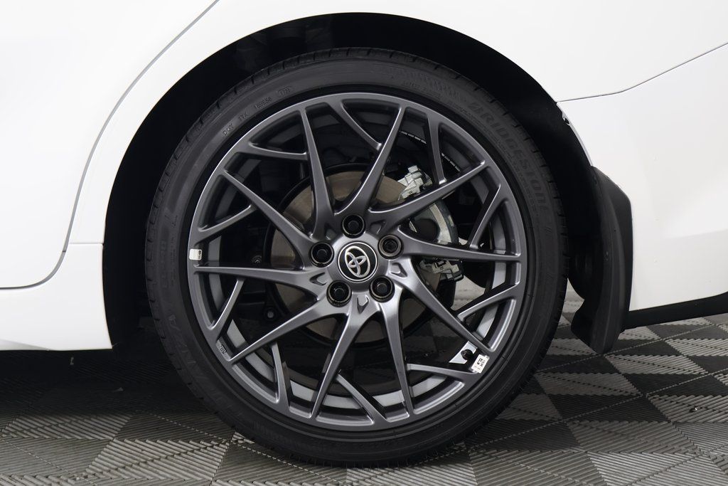 Thumbnail: 2025 Toyota Camry - 16