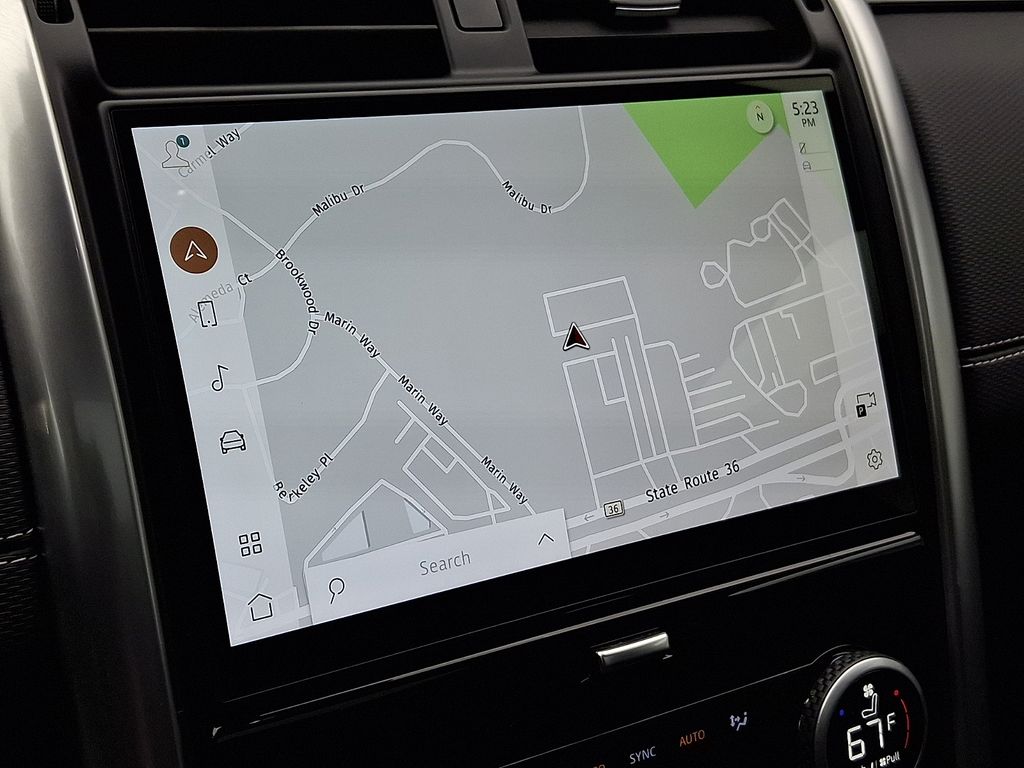 Thumbnail: 2023 Land Rover Discovery - 19