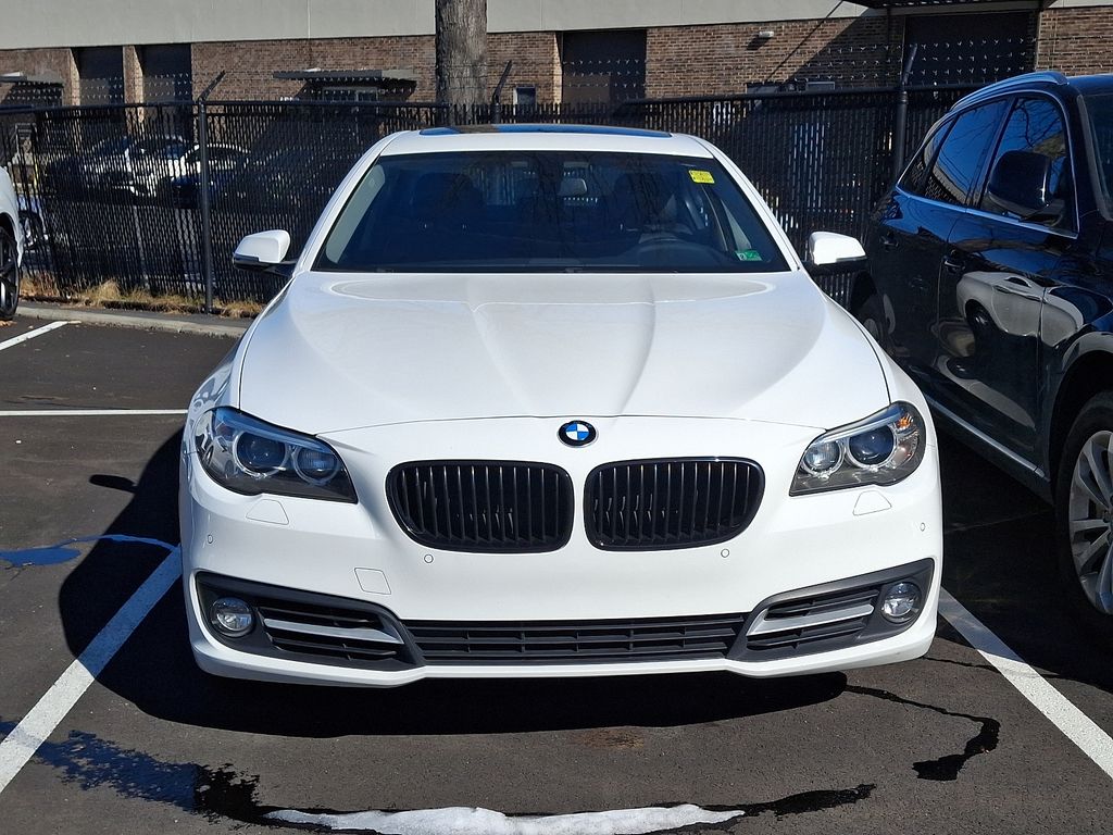 2016 BMW 5 Series 528i 2