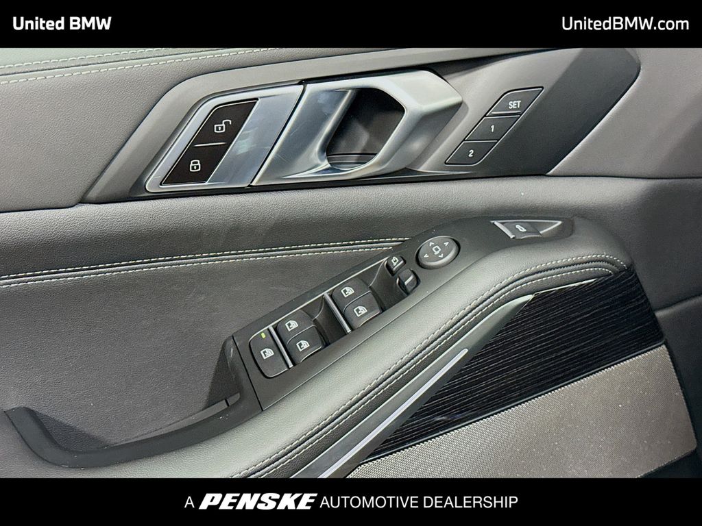 Thumbnail: 2026 BMW X5 - 3