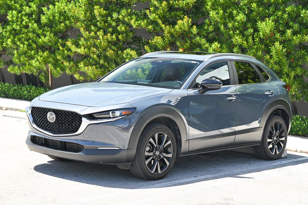 2024 Mazda CX-30 Gris (Gray Metallic) SUV/Crossover Tracción en las cuatro ruedas 6 velocidades Automática