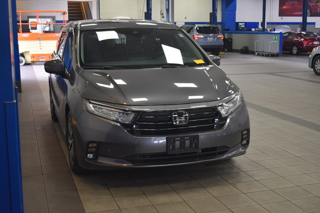 2022 Honda Odyssey Touring 3