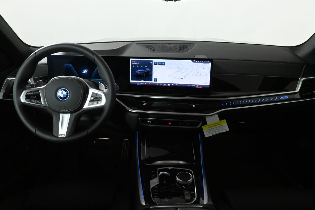 2025 BMW X5 xDrive50e 17