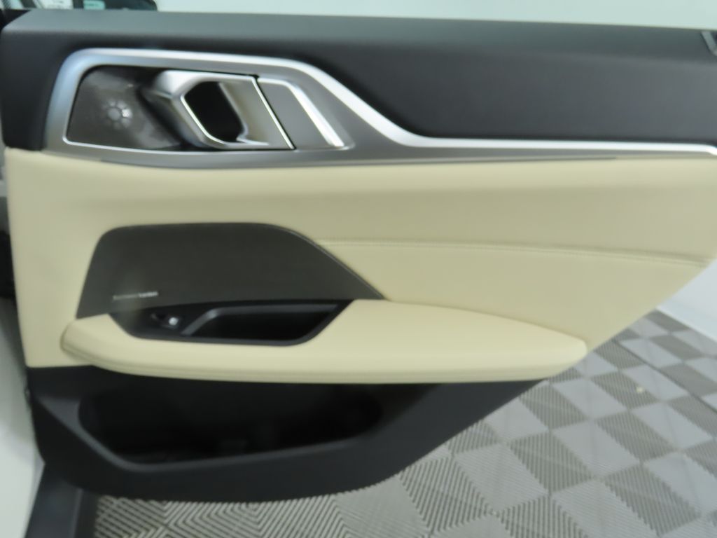 2025 BMW i4 eDrive40 28