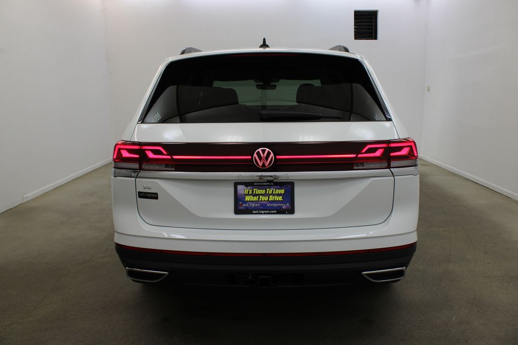 new 2026 Volkswagen Atlas car, priced at $43,361