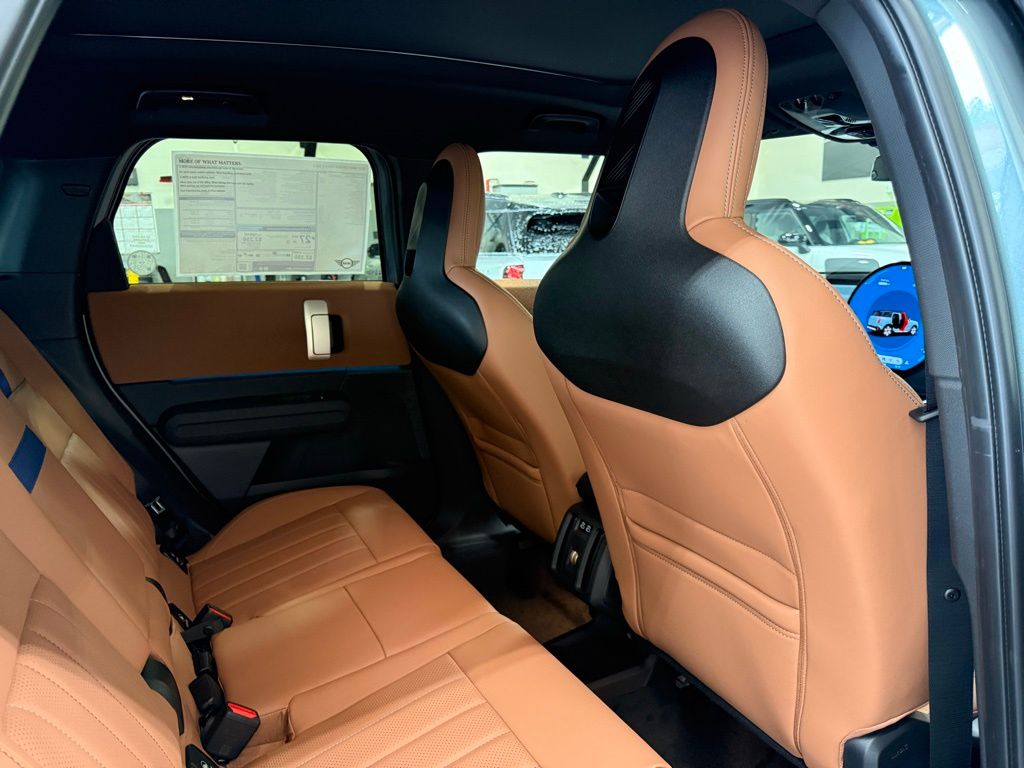 Thumbnail: 2025 MINI Cooper Countryman - 25