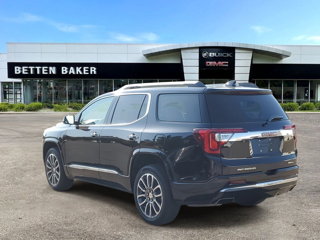 2022 GMC Acadia Denali 5