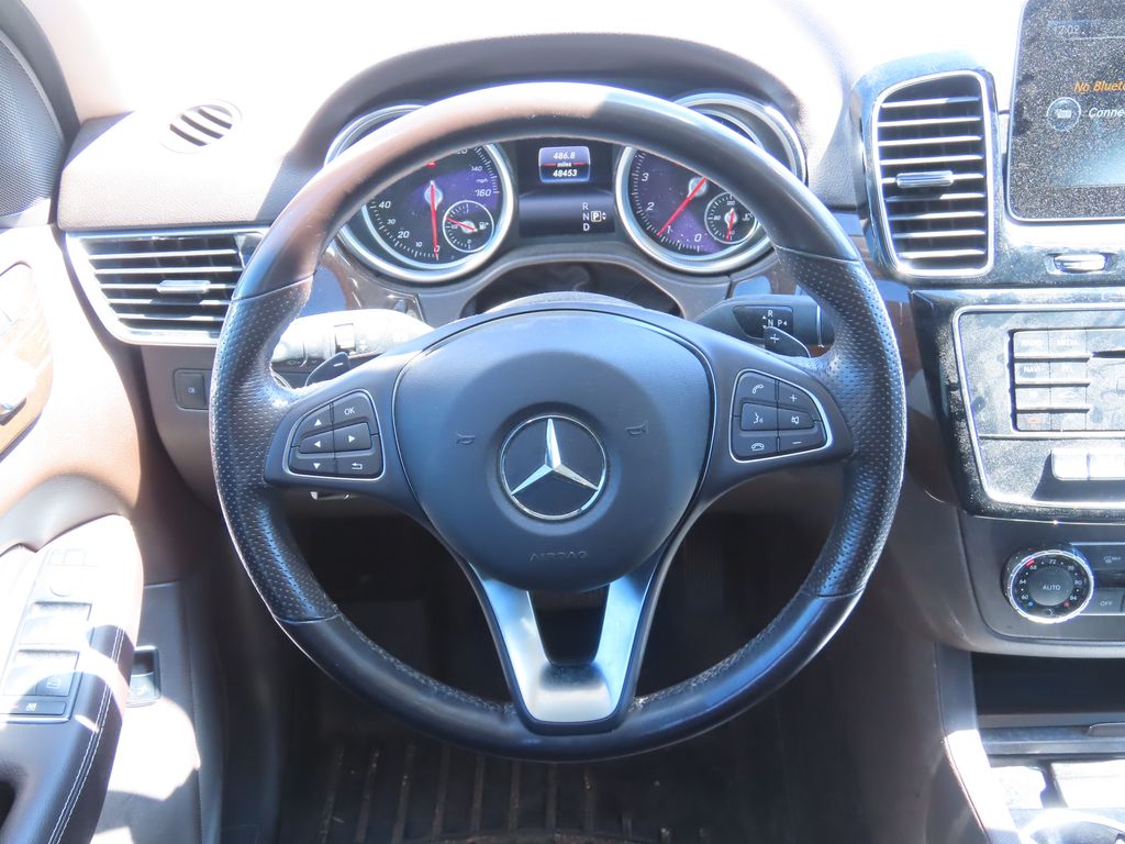 Thumbnail: 2016 Mercedes-Benz GLE - 6