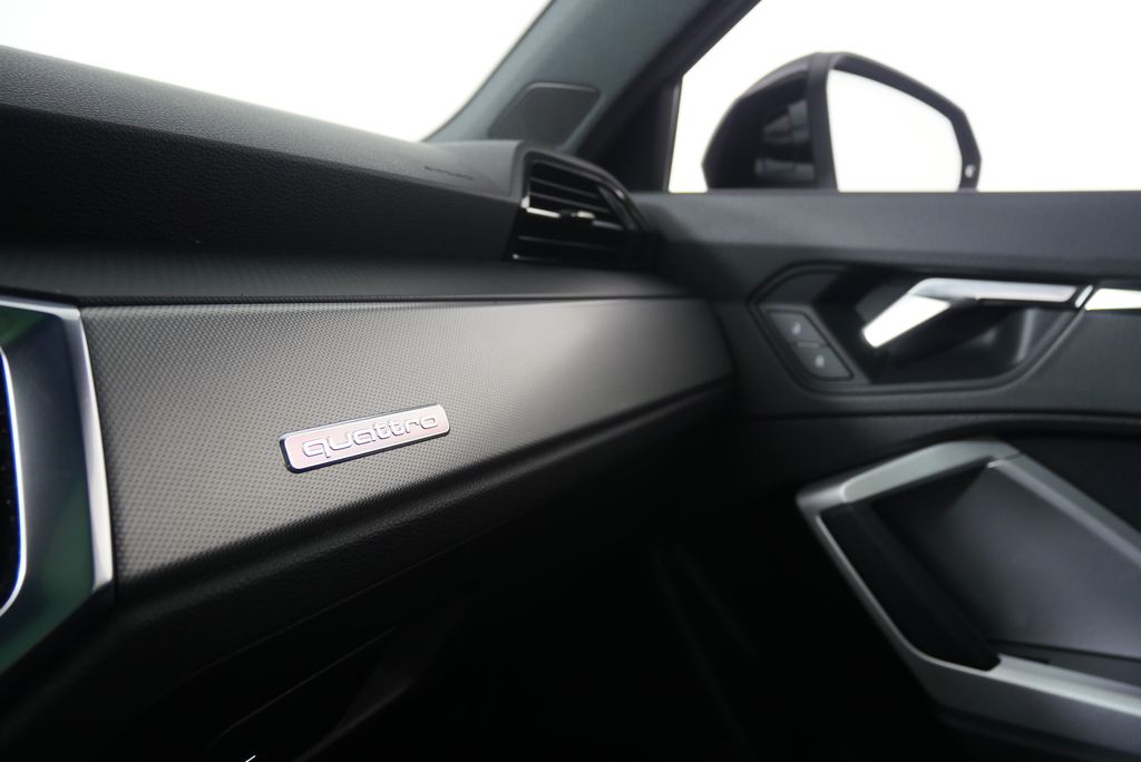 Thumbnail: 2022 Audi Q3 - 28