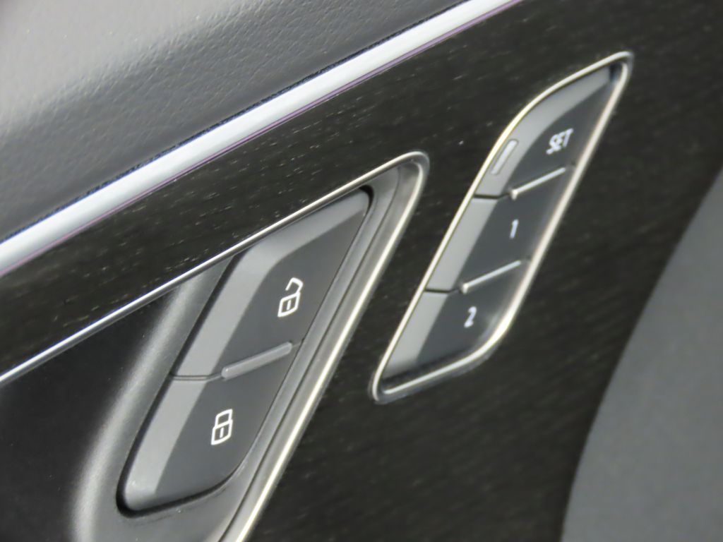 Thumbnail: 2025 Audi Q7 - 28