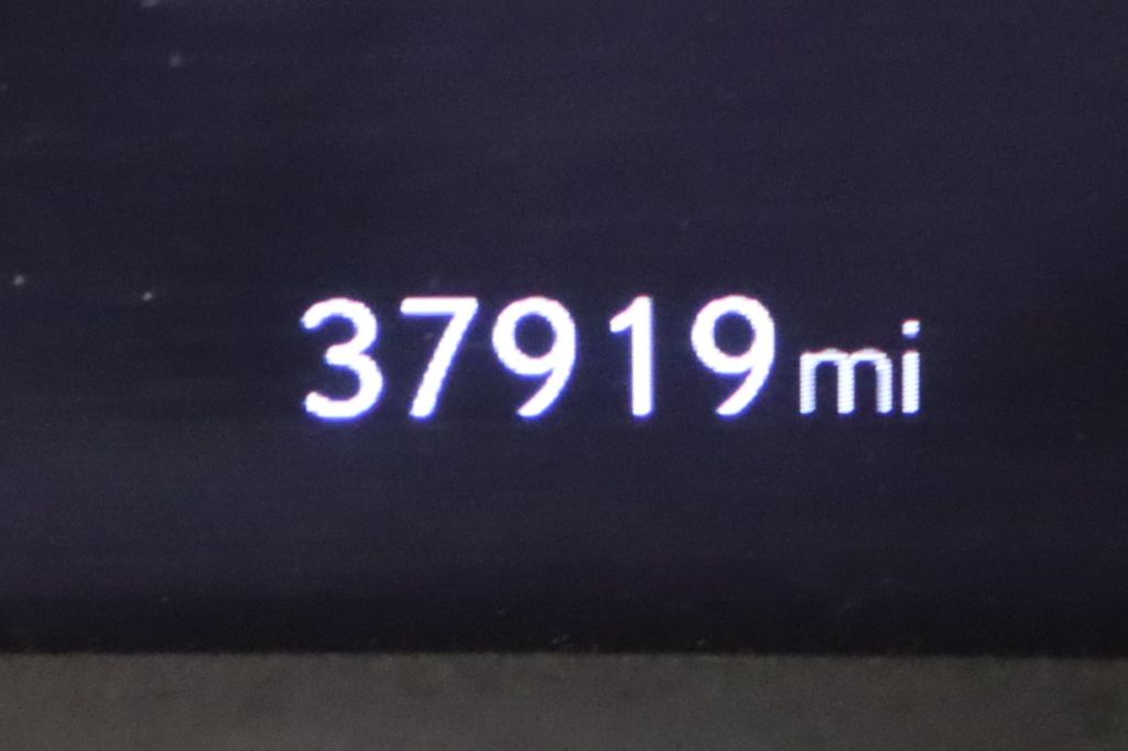 Thumbnail: 2024 Lexus GX - 25