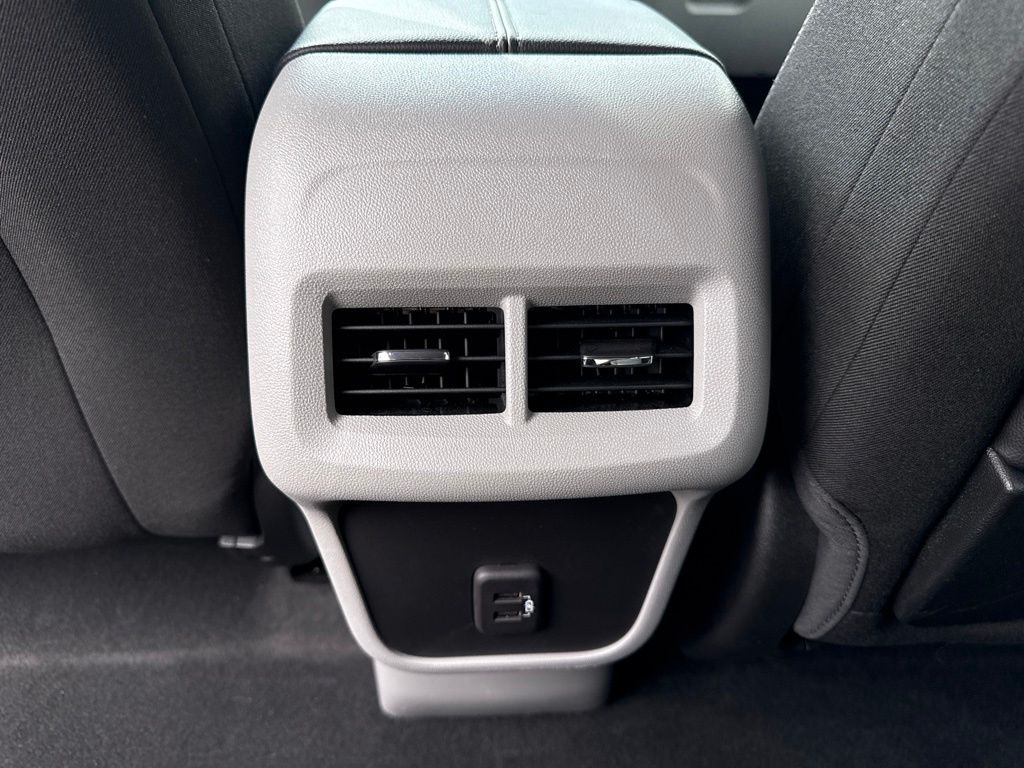 Used 2023 Red GMC SLE image 20