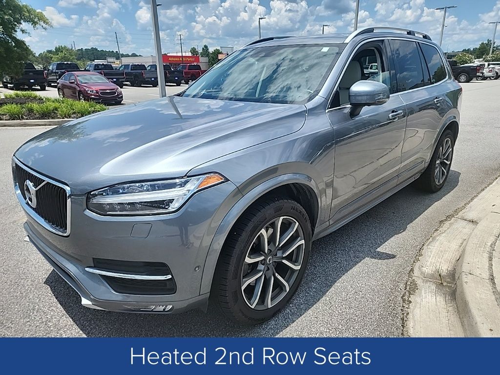2019 Volvo XC90 T6 Momentum