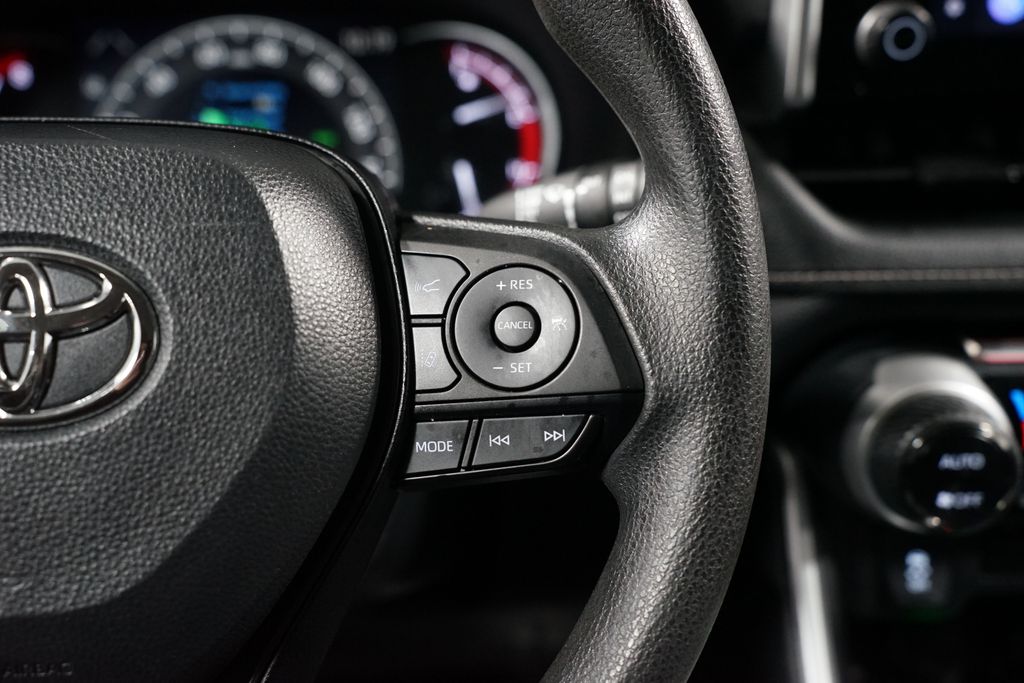 Thumbnail: 2024 Toyota RAV4 - 13