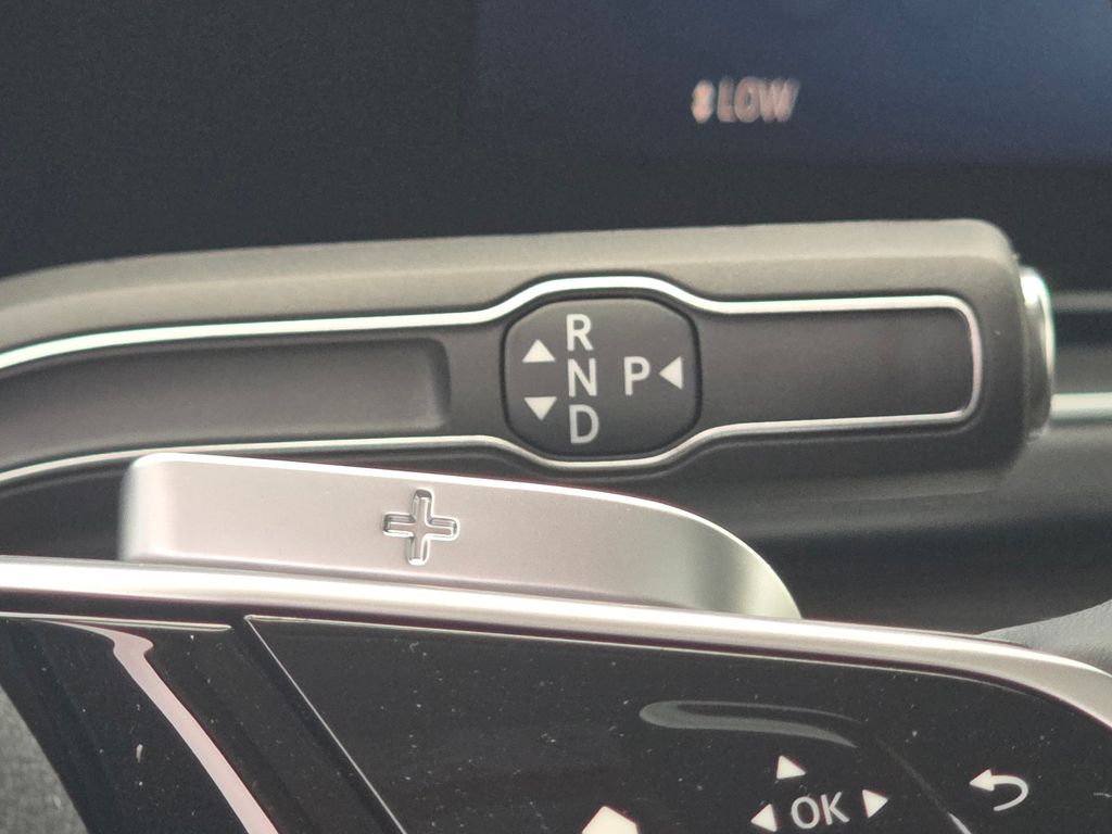 New 2026 White Mercedes-Benz GLE 350 image 38