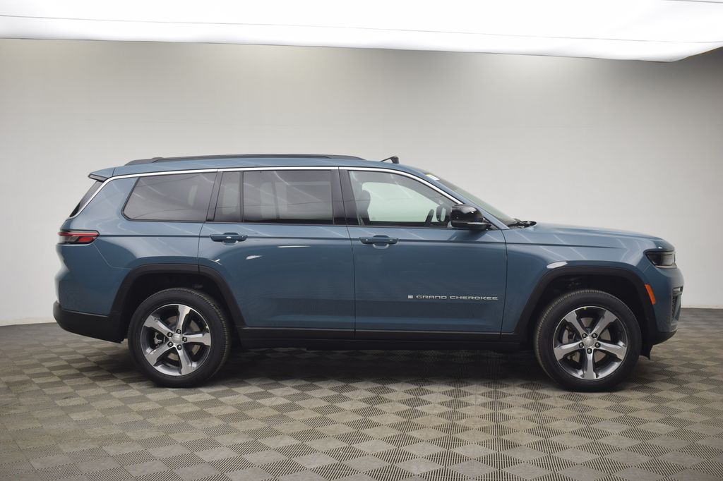 new 2026 Jeep Grand Cherokee L car, priced at $53,112