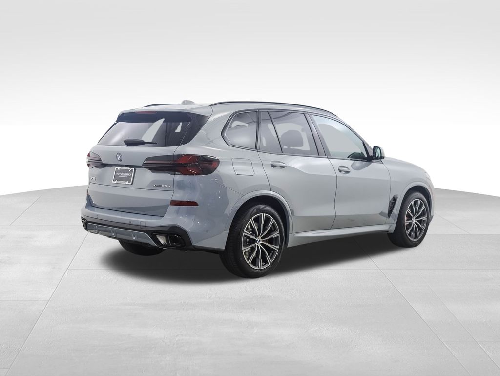 Thumbnail: 2026 BMW X5 - 6