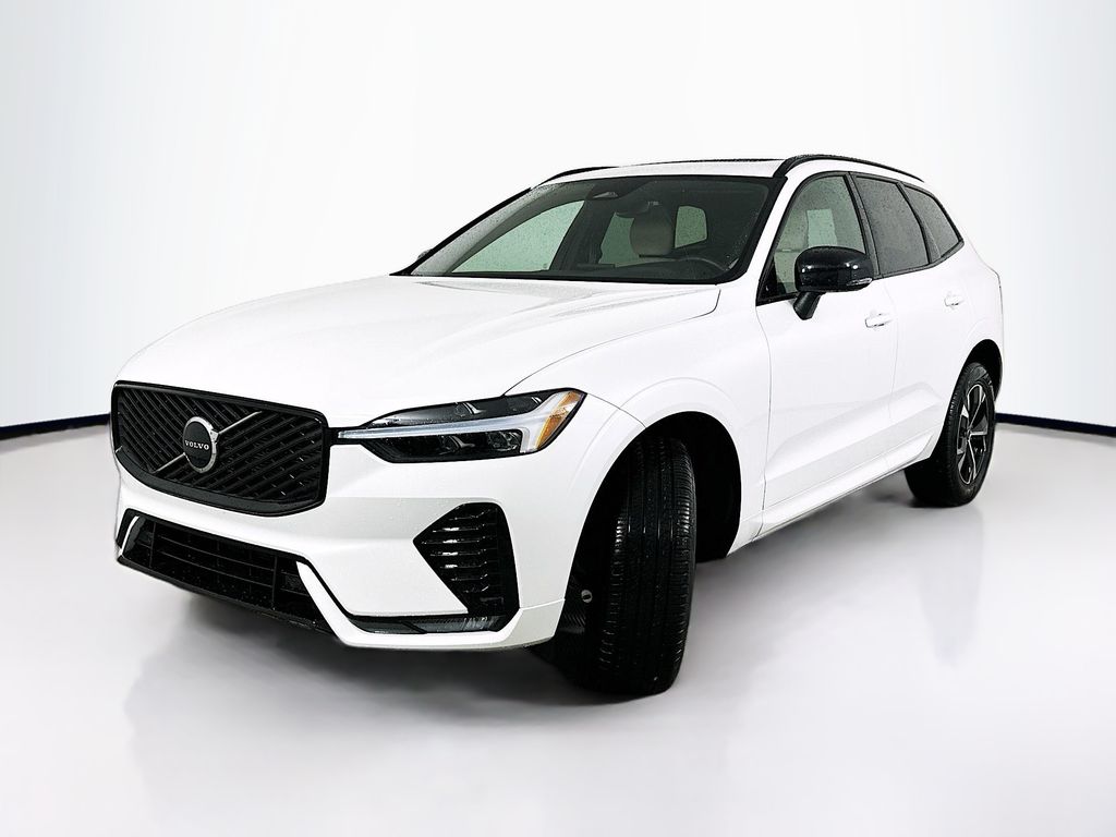 2026 Volvo XC60 B5 Core