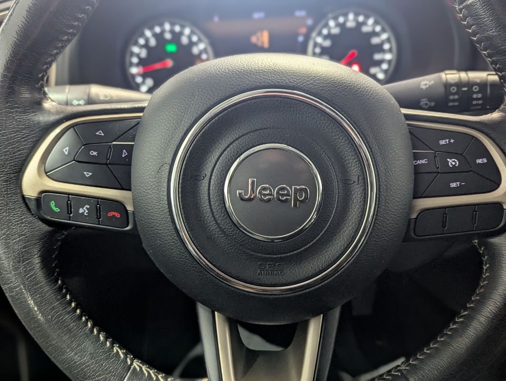 2015 Jeep Renegade Limited photo