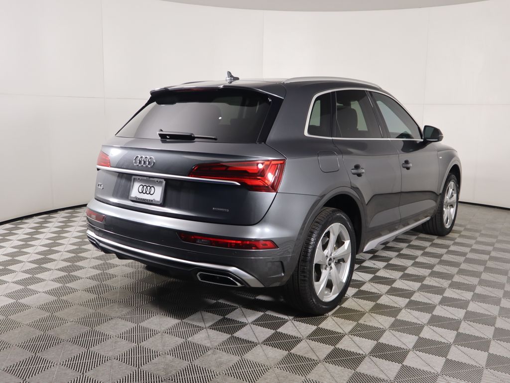 Thumbnail: 2022 Audi Q5 - 5
