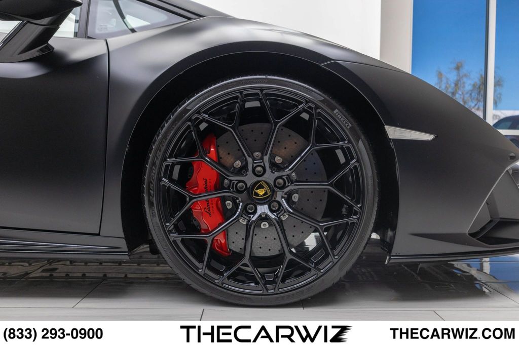 2024 Lamborghini Huracan EVO
