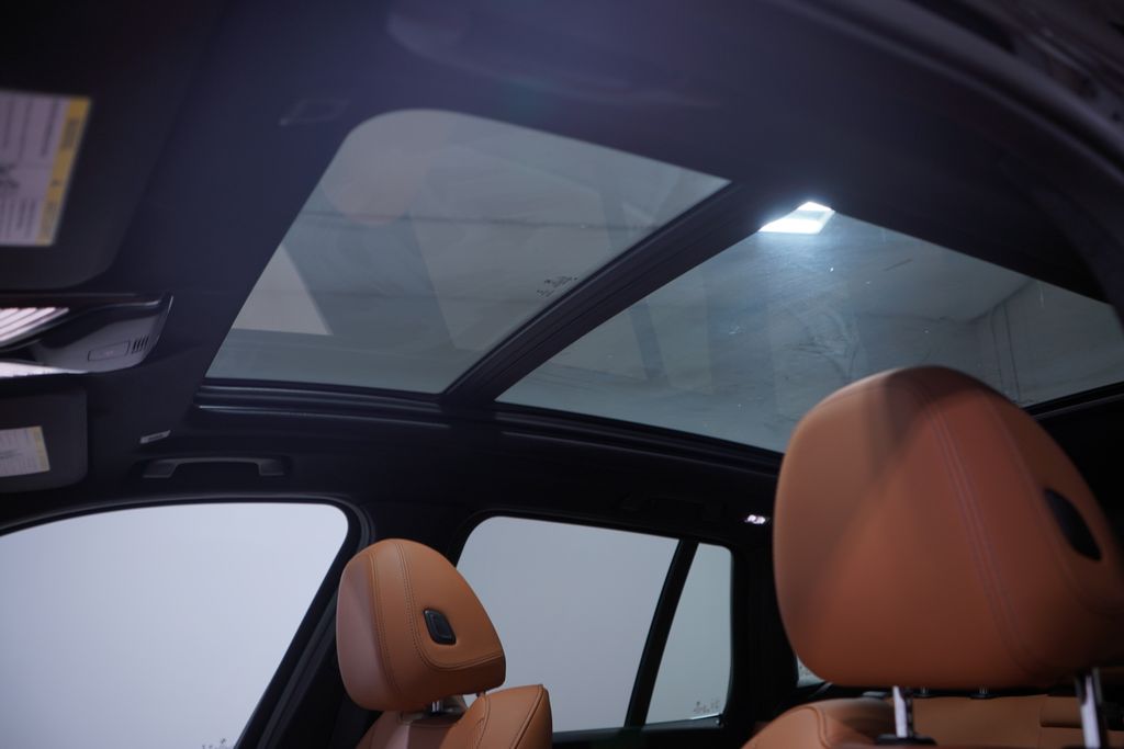 Thumbnail: 2022 BMW X3 - 8