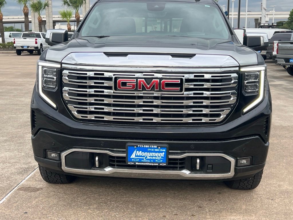 2023 GMC Sierra 1500 Denali - 2