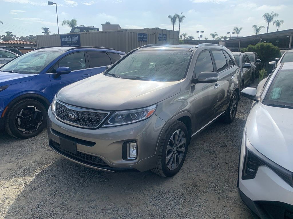 Titanium Silver 2014 Kia Sorento SUV / Crossover Front-Wheel Drive 6-Speed Automatic
